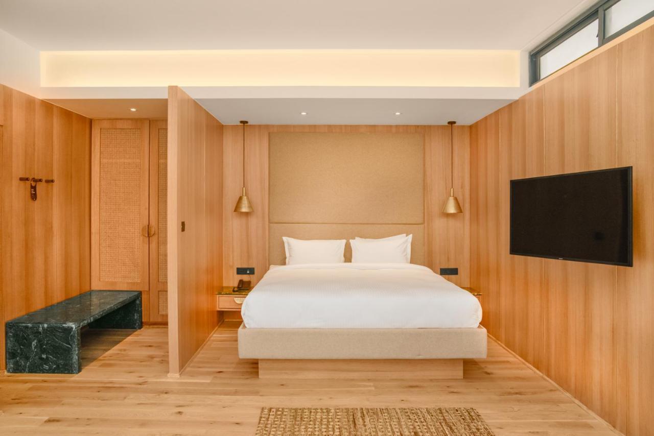 Nomad Hotel Lazimpat Катманду Екстериор снимка